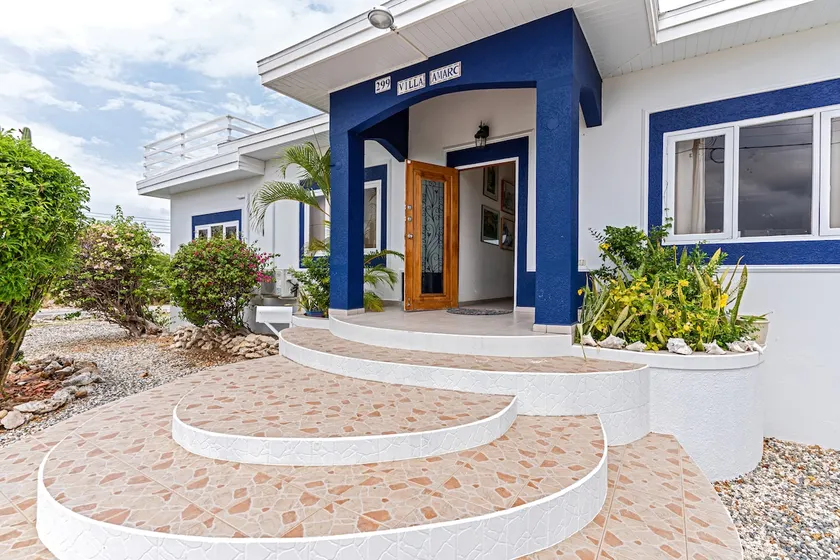 Villa Amarc: Peaceful Balcony Views by Baby Beach! - Image 1