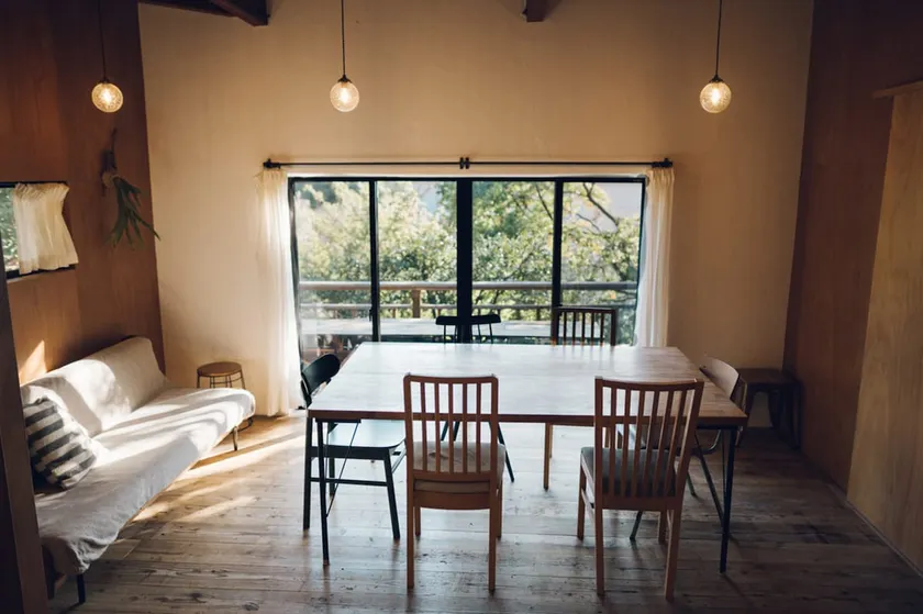 Tree House cabin - Image 1