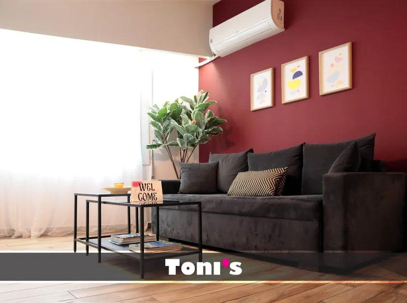 TONI'S Cosy Apartment next to Syntagma Square - Image 1