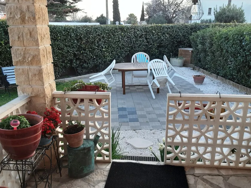 The Villa of the Cicadas - Image 1