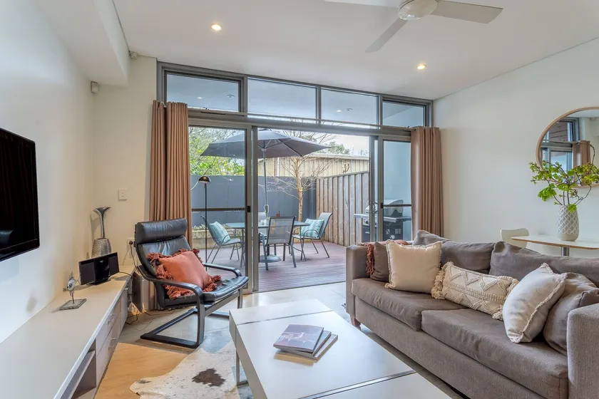Dunn Bay Apartment 3 I Private Properties - Image 1