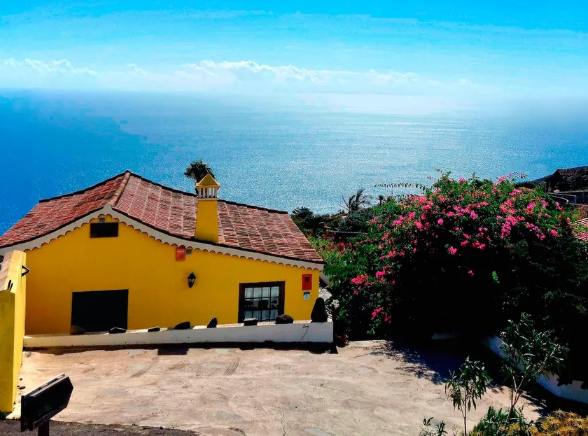 Dos Aguas - Image 1