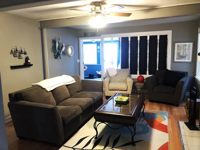 Brookshore Cottage for 8*King bed*Pets - Image 1