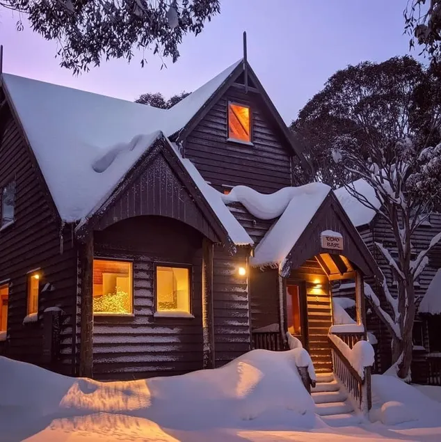 Echo Base – Alpine Family Retreat, Dinner Plain - Image 1