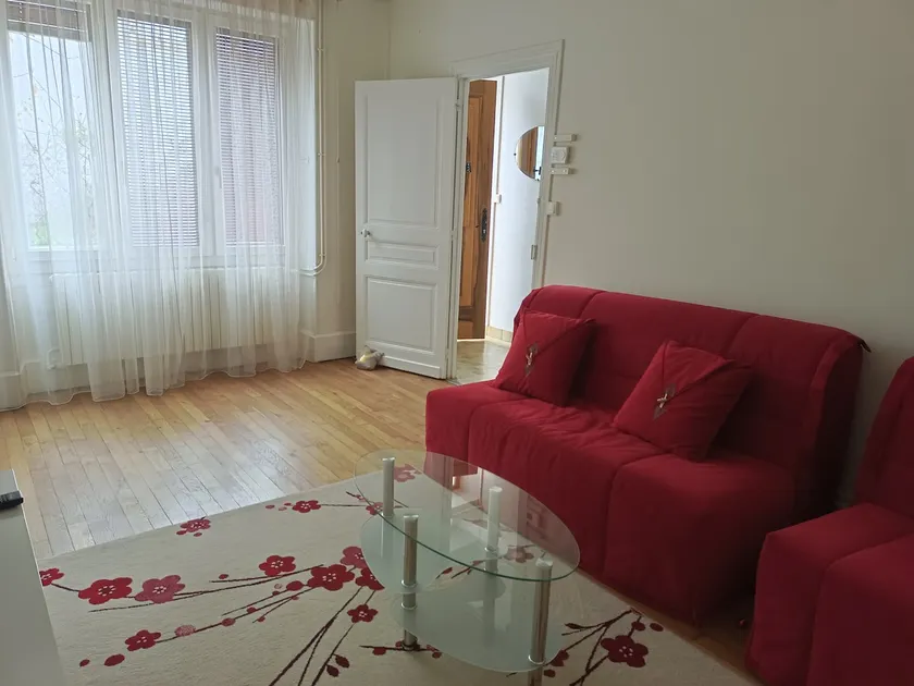 Ground floor, 3 bedrooms, close to EMB, ENSIB, Cathédrale, Nexter - Image 1