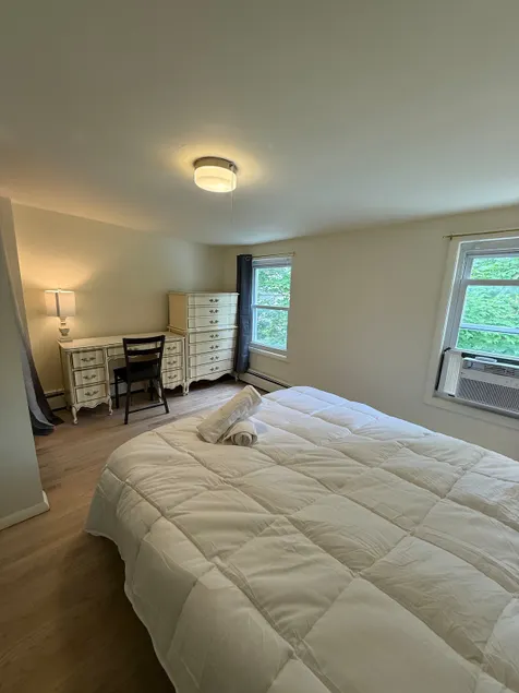 The Corner Quarters- 4BR Retreat - Image 1