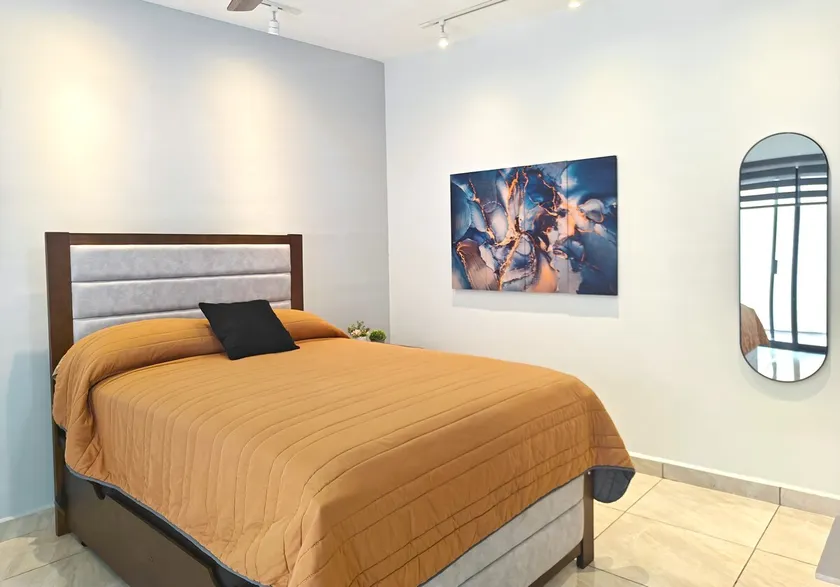 Luxury 2 BR in San Pedro w/King Bed + Patio + AC - Image 1