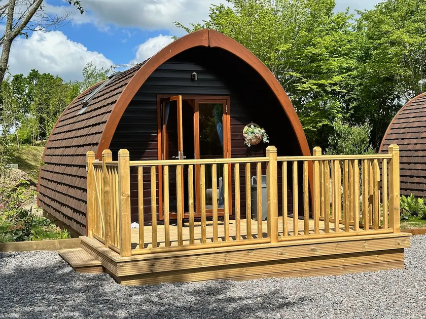 Cosy Pod by The Moor & Fishing - Image 1