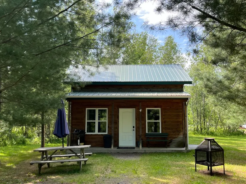 1 Bedroom Chalet - Bromont - Image 1