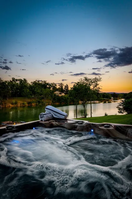 Epic Lakehouse! Mountain Views! Kayaks! Hot Tub! - Image 1