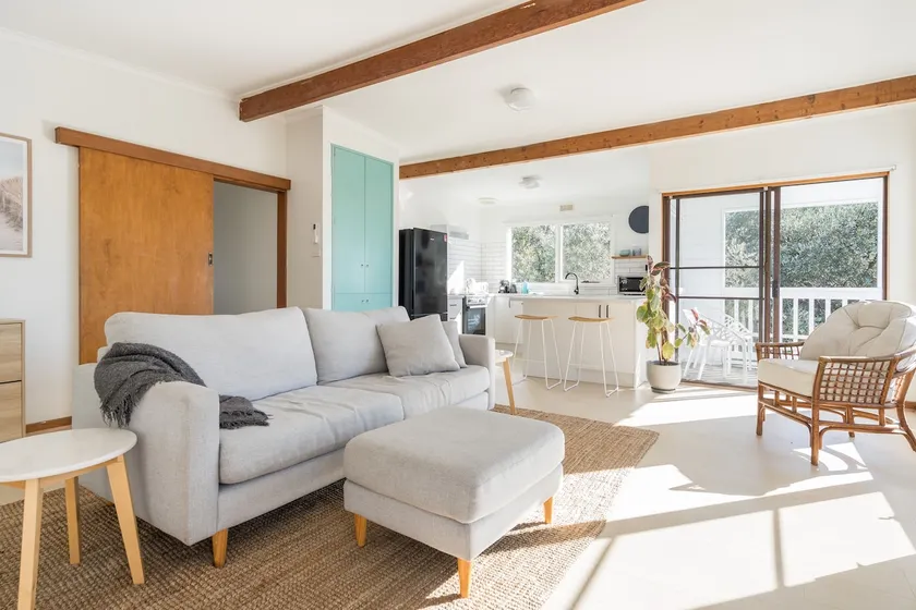 Bayview Cottage - Serene Escape between Beach & Bay - Image 1