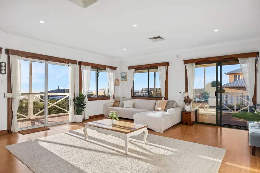 Peppy View Beach House – Ocean Views & Family Fun - Image 1