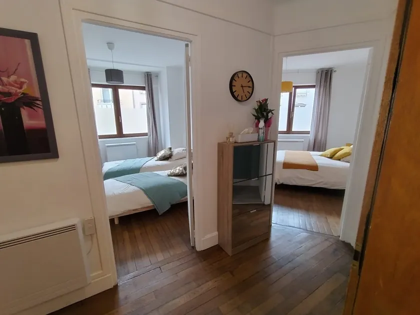 Mirecourt Center Apartment - Image 1
