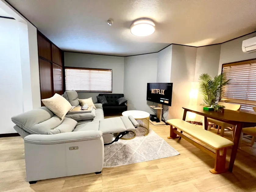 Newly opened! 12 minutes from Haneda Airport! 3BR in front of the station! 10 minutes to Shinagawa Station - Image 1