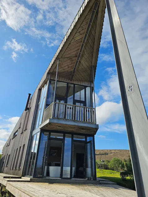 Stunning, one off architects home by the sea - Image 1