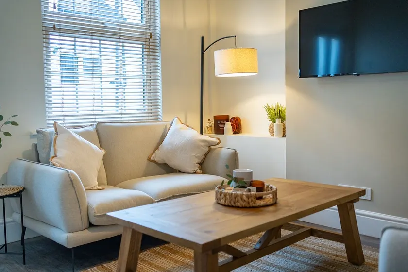 Two Bed House in Castle Donington - Image 1