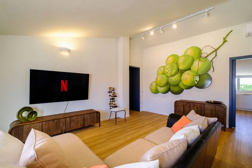 Luxury penthouse in the center of Olbia - Image 1