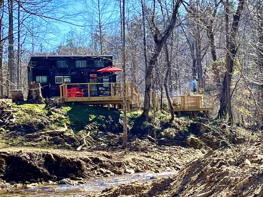Creekside Tiny House w/ Hot Tub - Image 1