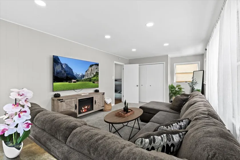 Pet Friendly | Royal Oak 3 BR Home | Fenced Bckyd - Image 1