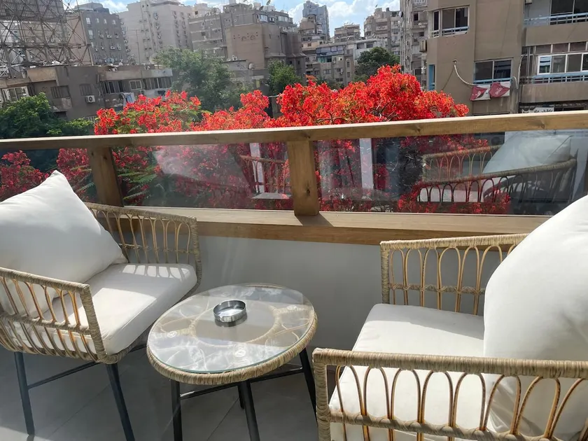 73 on S - #42 one bedroom apartment with balcony - Image 1