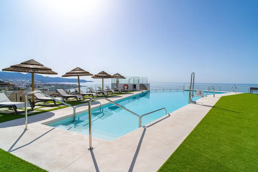 Vista Verde - Bayview Hills Luxury Resort with free padel & spa - Image 1