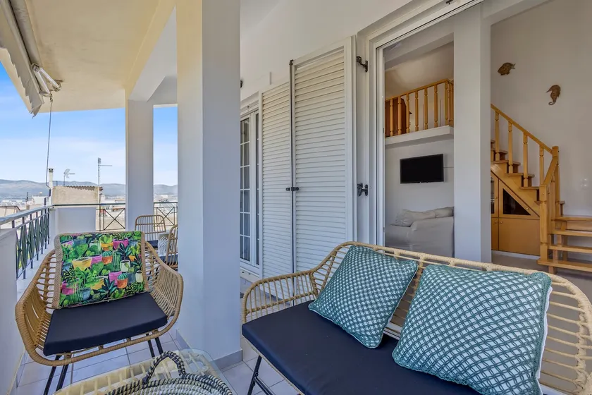 Αmazing house for 8 near the sea! - Image 1