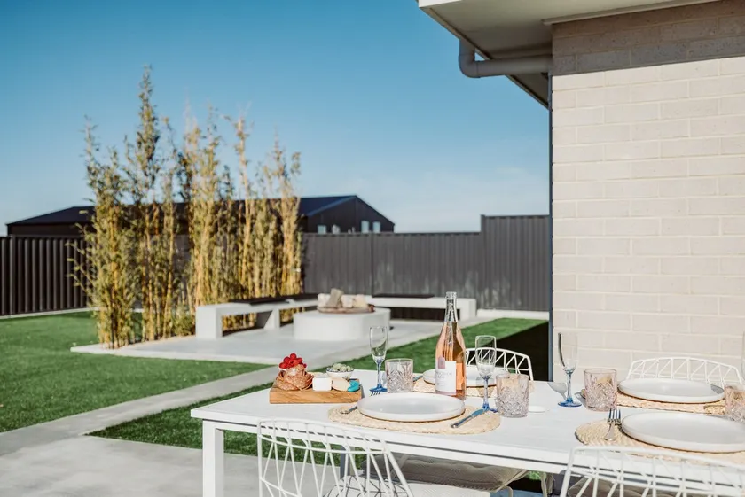 Opal - Family Beach House Hawley - Image 1