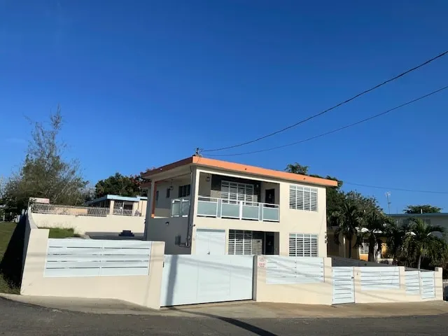Calm House - Image 1