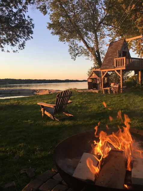 Couchiching Lake Retreat - Sauna! Near Downtown! - Image 1