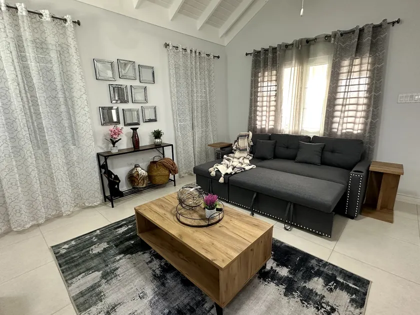 The Sunshine 3BR Villa Near Ocho Rios with Pool, Gym and Beach Access in Gated Community - Image 1