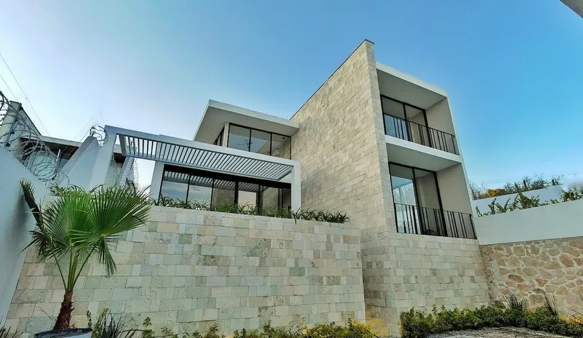 The Tiger's House (House 4) - Image 1