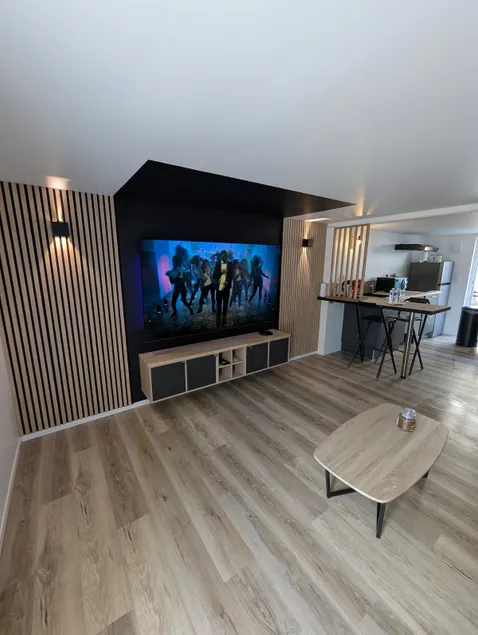 Cozy and atypical apartment - Image 1