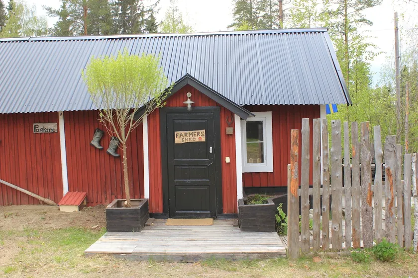 Farmers Shed - Image 1