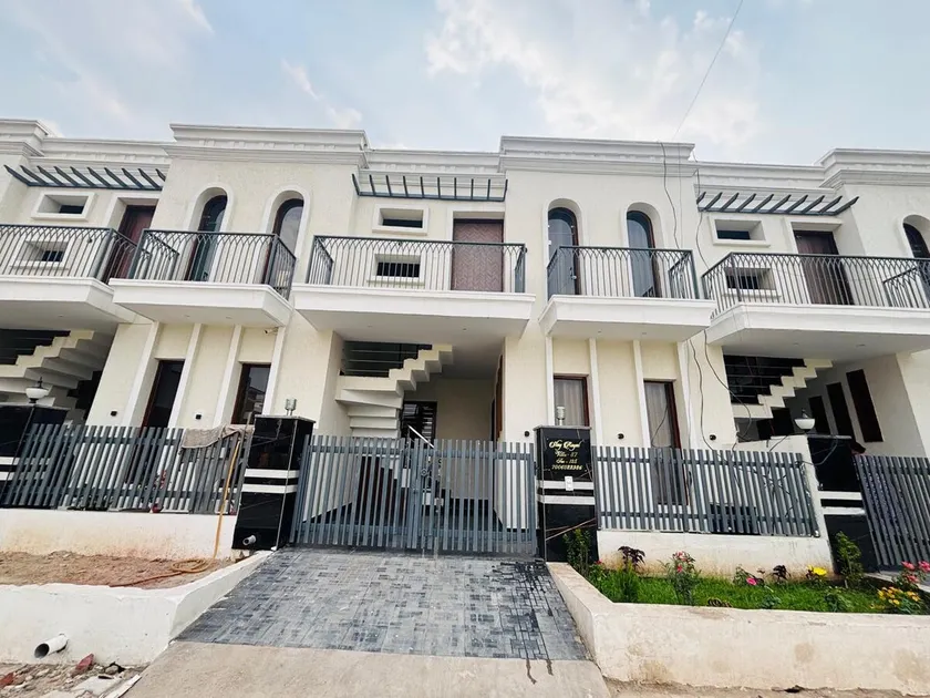 Stay Royal BNB - Luxury Villa - Image 1