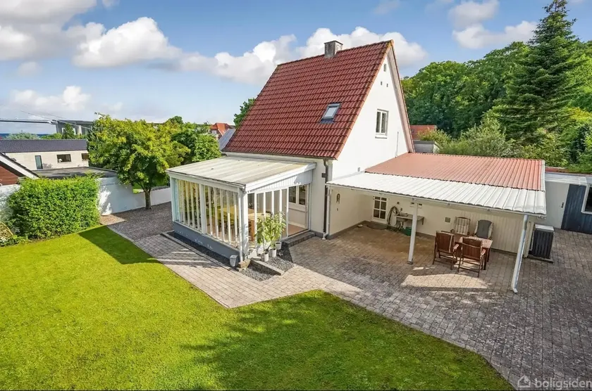 House by beach and forest - 6 people - Image 1
