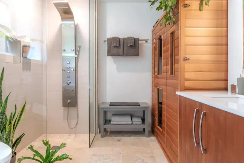 Euro Suite w/ Cedar Sauna - Image 1