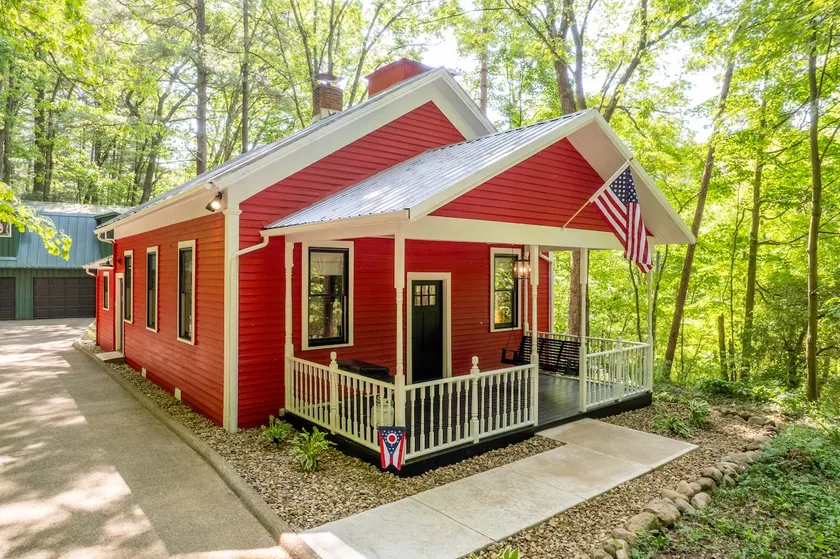 The Mohican Schoolhouse - Image 1