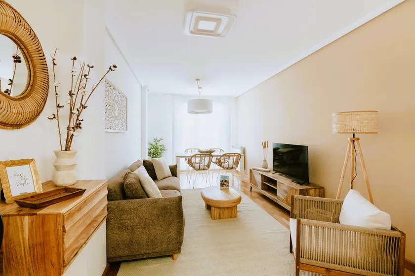 Rey Eneo Apartment, Historic Cuna Apartment. - Image 1