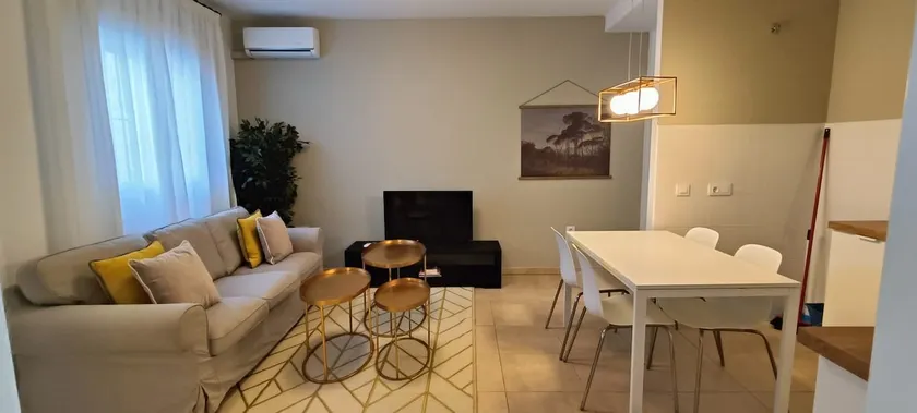 Brisa Jerez Suites - Image 1