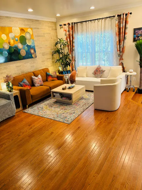 Beautiful house - Image 1