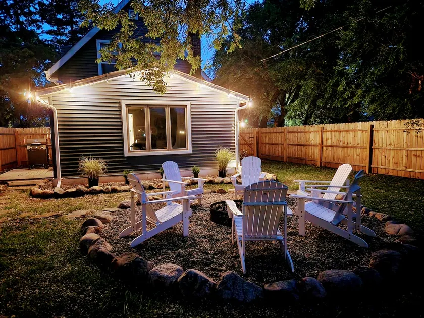Dog Friendly Home Near Bike Trails and Adventure - Image 1
