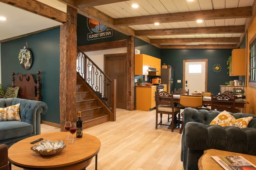 4 Bedroom l Grand River Wineries I Spire I GOTL - Image 1