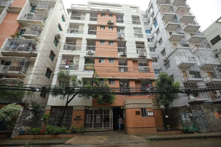 Cozy apartment at Uttara, Dhaka - Image 1