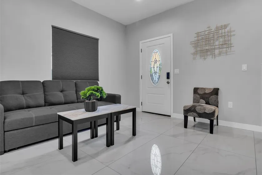 New & Spacious House in Stanton - Image 1