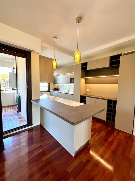 Design & Comfort: 3 bedrooms, 2 bathrooms and 3 balconies! - Image 1