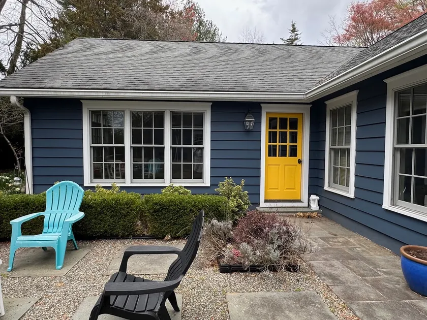 Lakeside Retreat in Princeton, close to downtown - Image 1