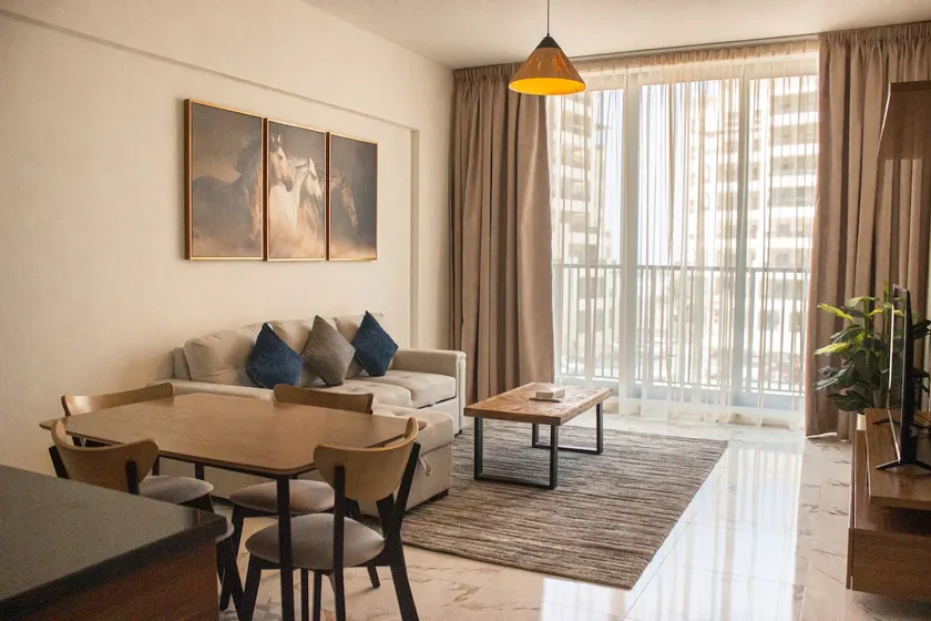 Spacious 1 Bedroom apartment- Marina Residence,RAK - Image 1