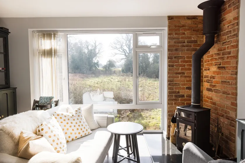 Cosy Countryside 2-Bedroom Guest House - Image 1
