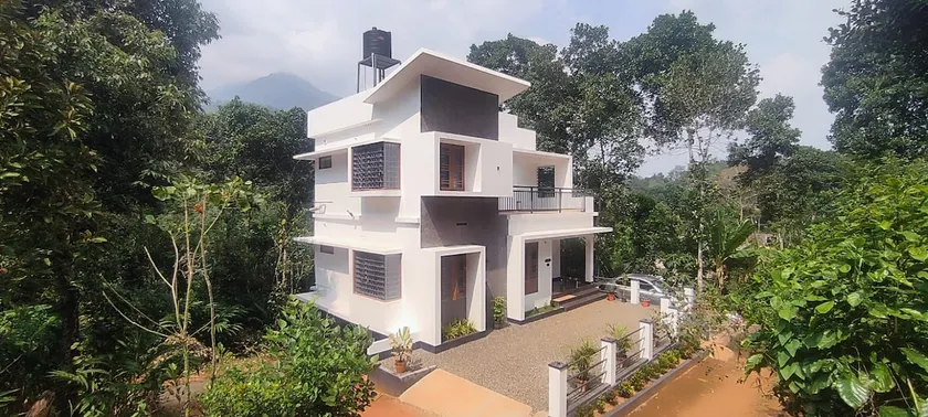 sree vasudevam homestay munnar - Image 1