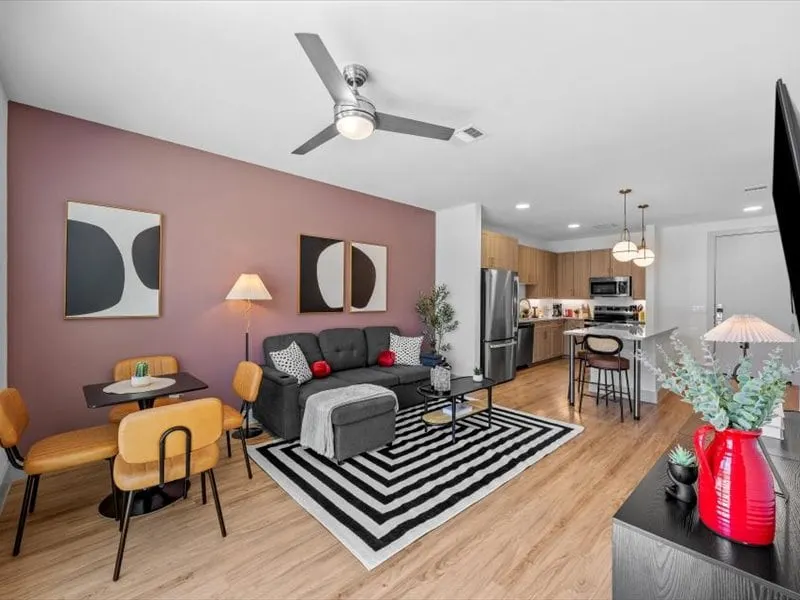 Modern 1BR/1BA POOL+Gym @ Austin - Image 1